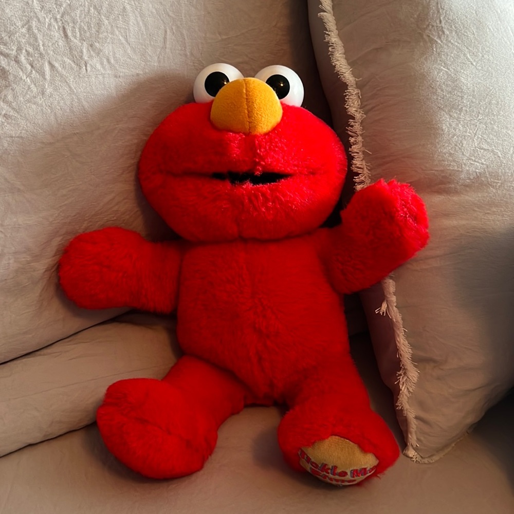 Tickle me Elmo surprise